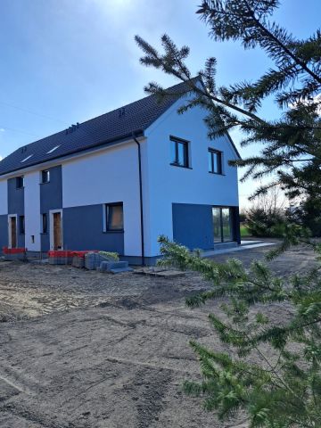 bliźniak, 5 pokoi Kiekrz. Zdjęcie 2