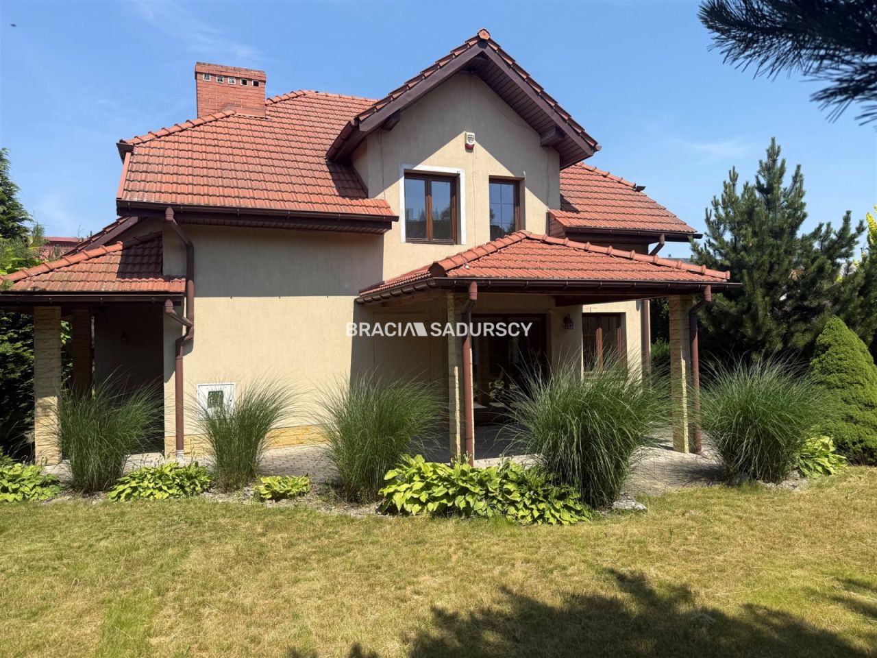 dom wolnostojący, 7 pokoi Kraków Dębniki, ul. Sławomira Odrzywolskiego. Zdjęcie 1
