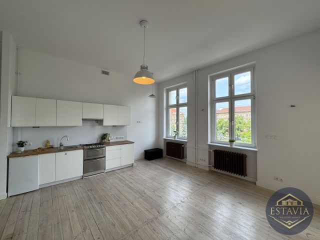 Mieszkanie 2-pokojowe Szczecin Centrum, pl. Lotników. Zdjęcie 1