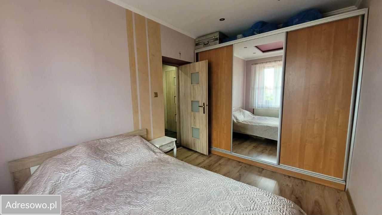 dom wolnostojący, 3 pokoje Kłobuck, ul. Kasztanowa. Zdjęcie 4