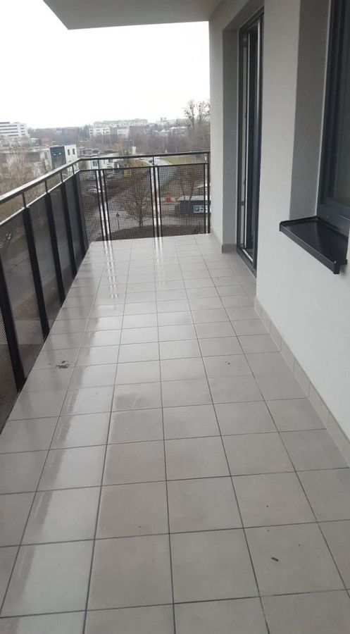 Mieszkanie 3-pokojowe Warszawa Włochy, ul. Równoległa. Zdjęcie 2