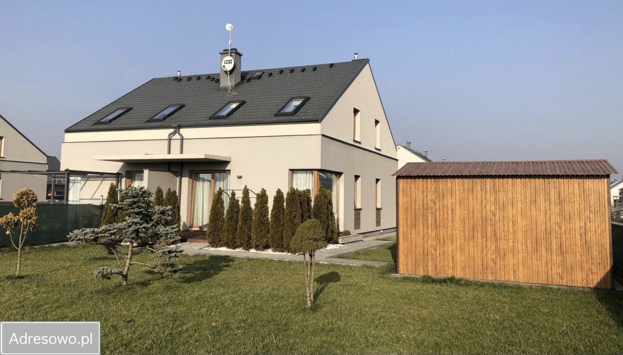 bliźniak, 5 pokoi Krzyków