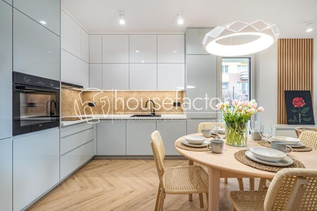 Mieszkanie 3-pokojowe Łódź, ul. Maratońska. Zdjęcie 1