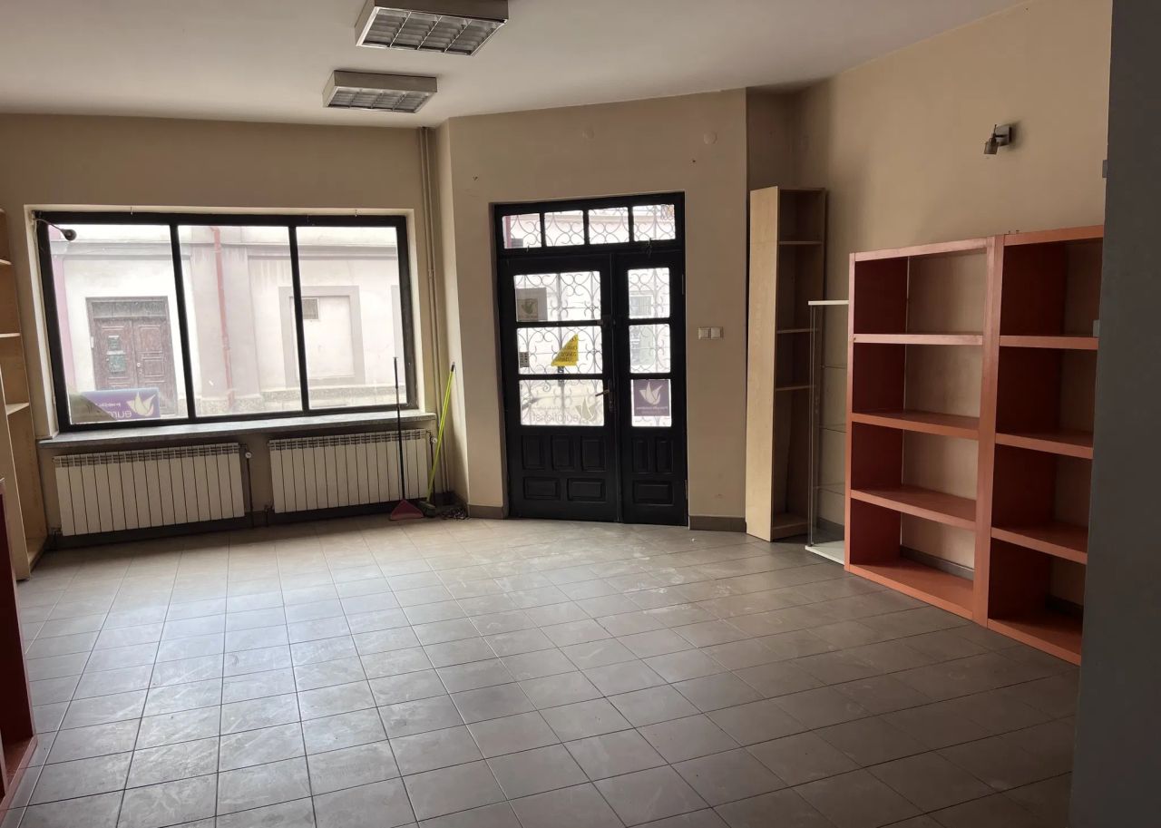 kamienica Miechów, ul. Józefa Piłsudskiego. Zdjęcie 2