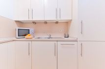 Mieszkanie 2-pokojowe Kraków Stare Miasto, ul. Szlak. Zdjęcie 4