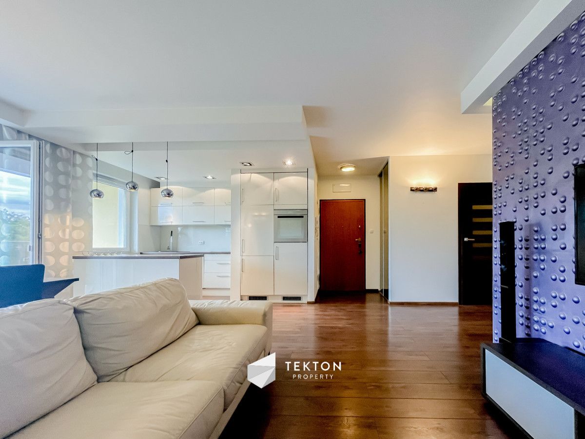 Mieszkanie 3-pokojowe Poznań, ul. Marcelińska. Zdjęcie 2