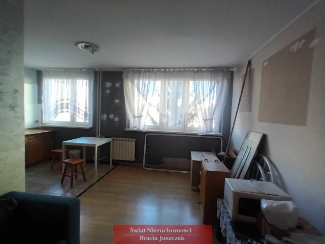 Mieszkanie 3-pokojowe Wrocław Różanka. Zdjęcie 3