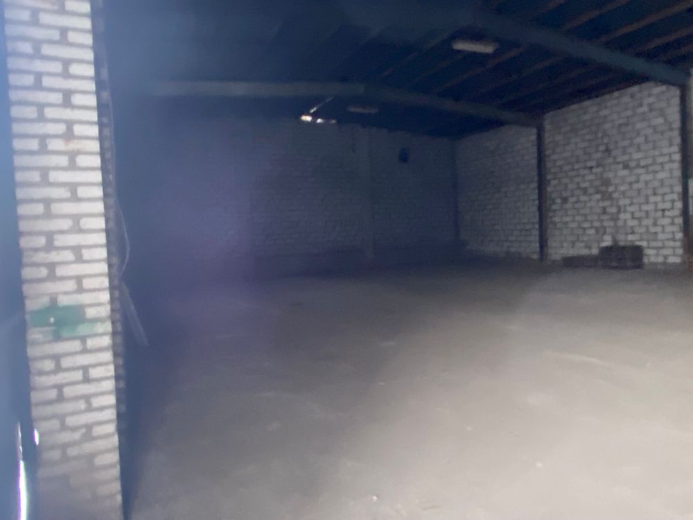 Hala/magazyn Borki. Zdjęcie 3