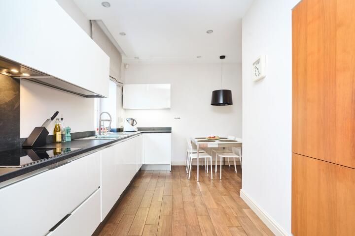 dom wolnostojący, 7 pokoi Warszawa Wawer. Zdjęcie 14