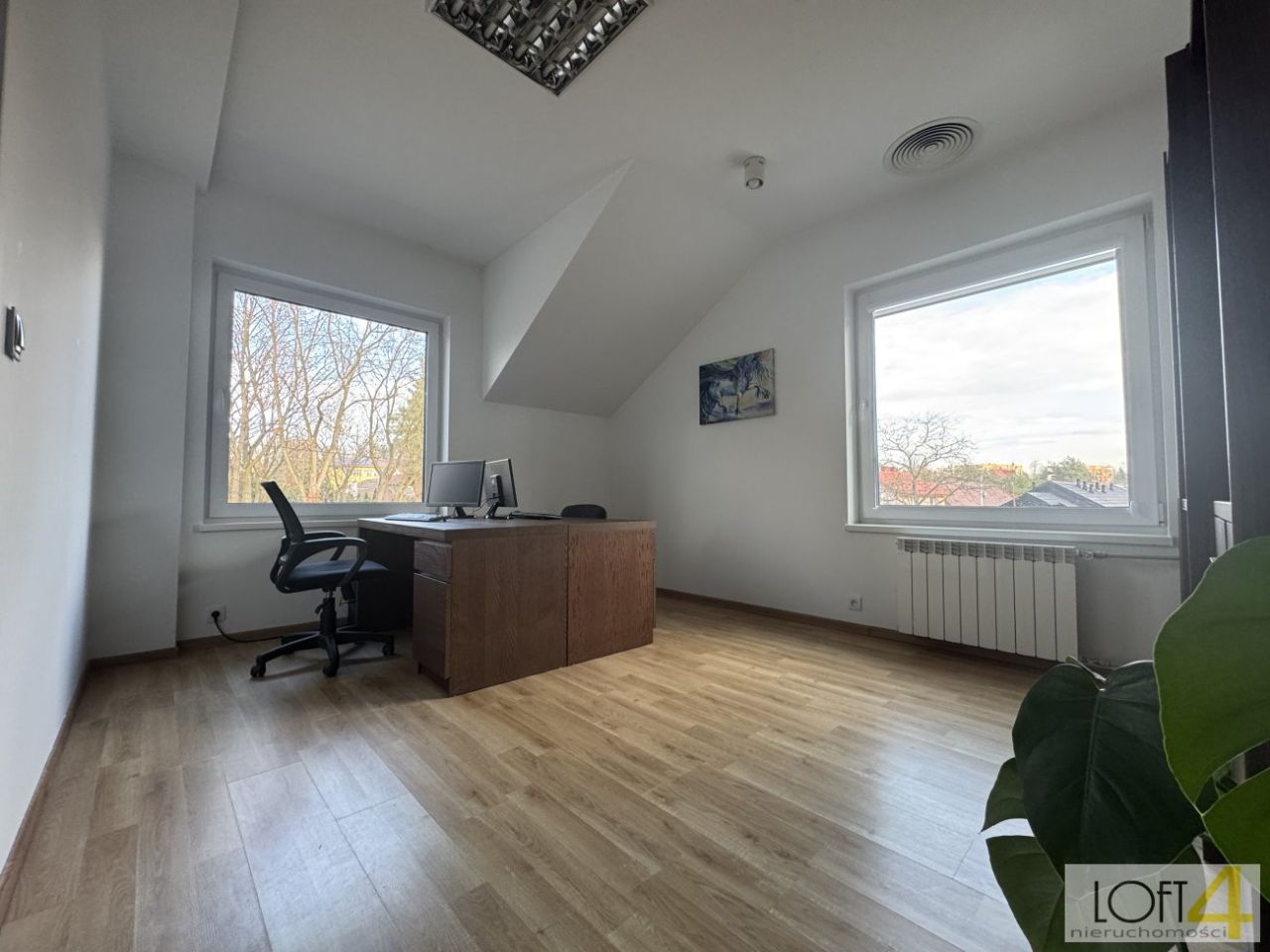 Biuro Dąbrowa Tarnowska, ul. Oleśnicka. Zdjęcie 10