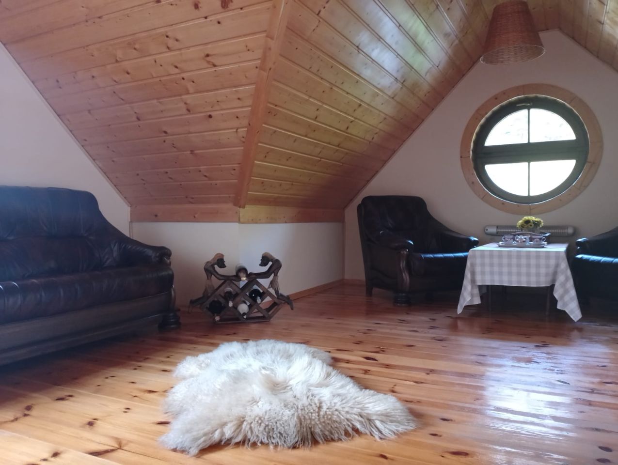 dom wolnostojący, 5 pokoi Grzechynia Decówka. Zdjęcie 17