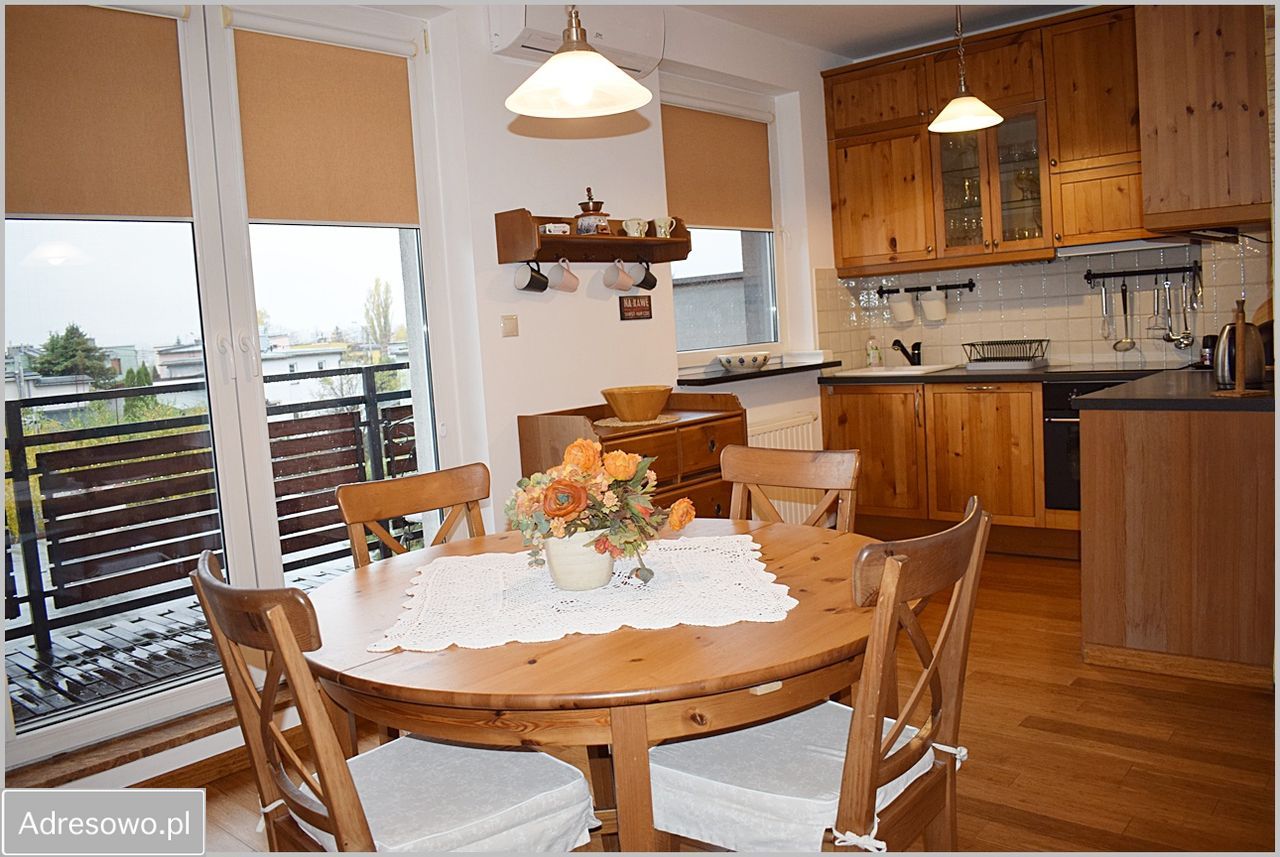 Mieszkanie 3-pokojowe Bielsko-Biała, ul. Kazimierza Wielkiego. Zdjęcie 3