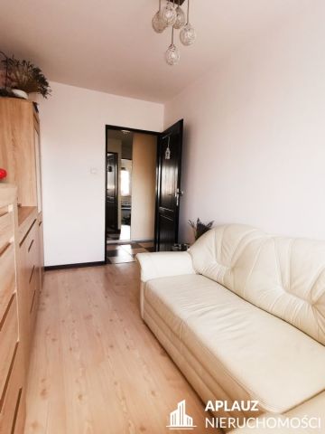 Mieszkanie 3-pokojowe Jelenia Góra Zabobrze, ul. Jana Kiepury. Zdjęcie 5