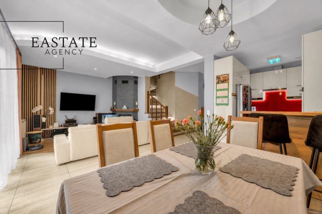 dom szeregowy, 6 pokoi Izabelin-Dziekanówek, ul. Lasek Brzozowy. Zdjęcie 2