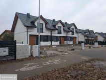 dom szeregowy, 4 pokoje Dobroszyce, ul. Lipowa. Zdjęcie 4