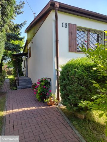 dom wolnostojący, 6 pokoi Michałowice, ul. Słoneczna. Zdjęcie 1