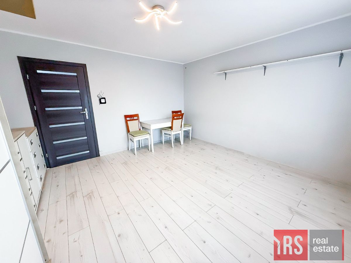 Mieszkanie 2-pokojowe Naborów. Zdjęcie 4