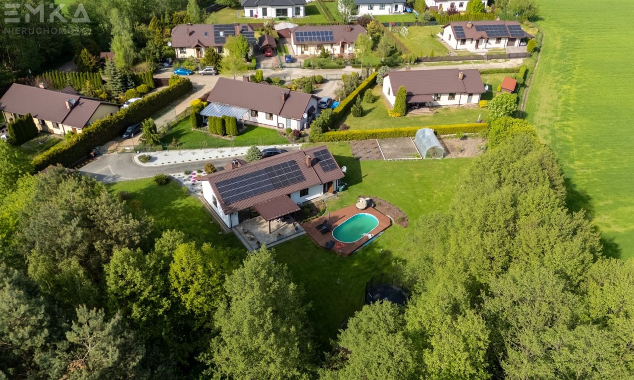 dom wolnostojący, 3 pokoje Stajenczynki, ul. Szafirowa. Zdjęcie 21