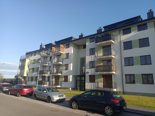Mieszkanie 3-pokojowe Kraków Bieżanów, ul. Henryka i Karola Czeczów. Zdjęcie 1
