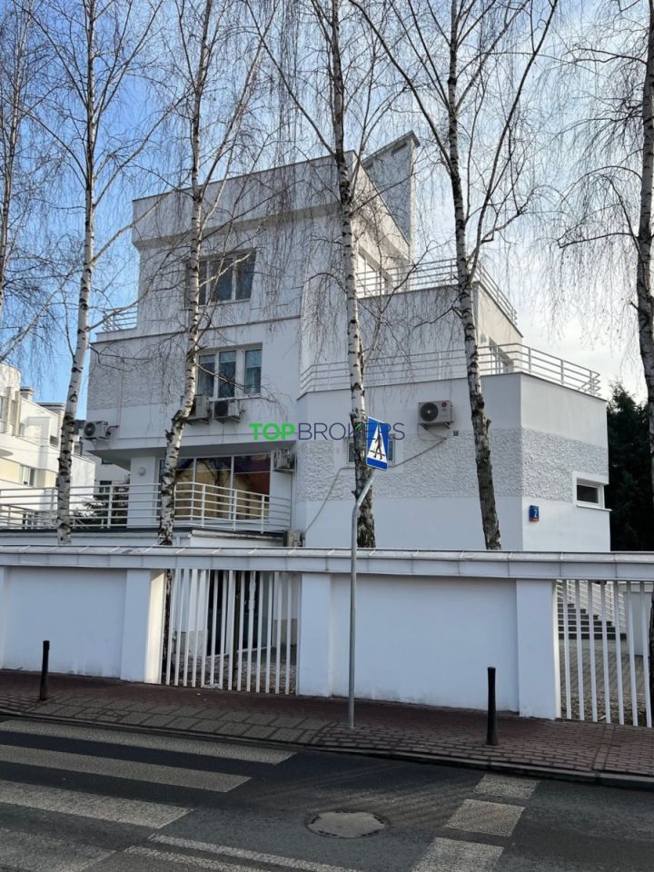 dom wolnostojący, 14 pokoi Warszawa Ochota. Zdjęcie 29