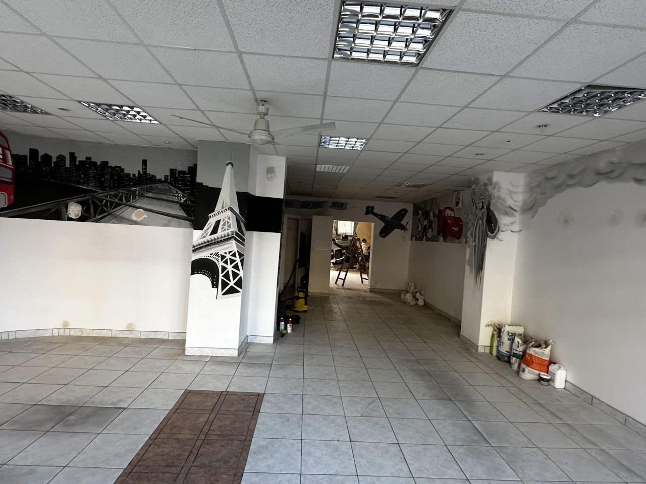 Lokal Tarnobrzeg, pl. Bartosza Głowackiego. Zdjęcie 4