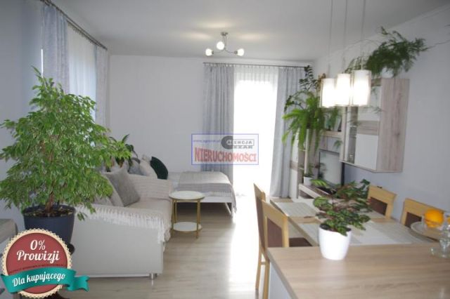 dom wolnostojący, 3 pokoje Mrozy. Zdjęcie 2