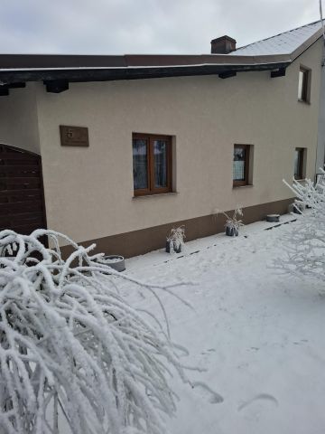 bliźniak, 5 pokoi Boguszów-Gorce Boguszów, Wrzosowa. Zdjęcie 1