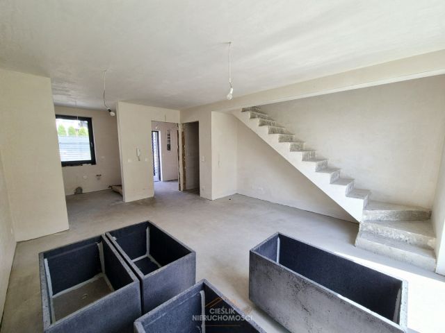 Mieszkanie 5-pokojowe Budzyń. Zdjęcie 3
