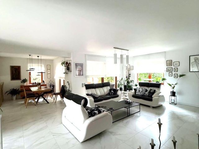 dom wolnostojący, 6 pokoi Mikołów Reta Śmiłowicka, ul. Reta Śmiłowicka. Zdjęcie 8