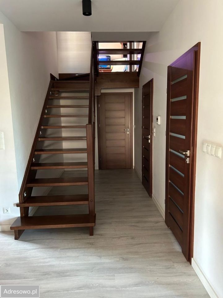 dom wolnostojący, 6 pokoi Lwówek. Zdjęcie 4