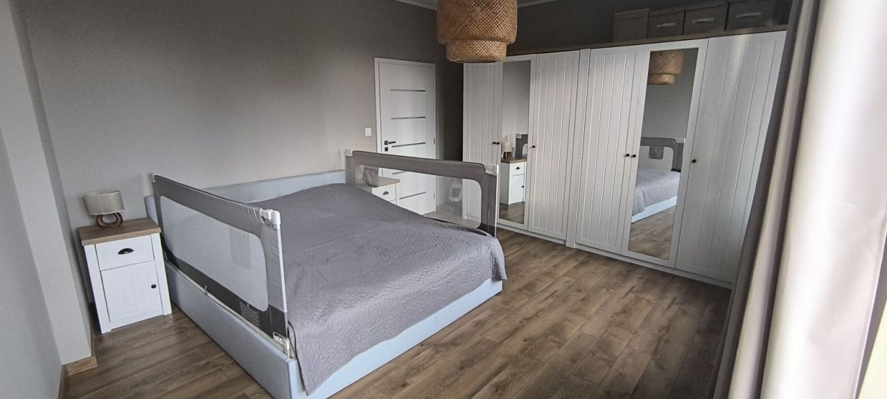 Mieszkanie 3-pokojowe Złotów. Zdjęcie 3