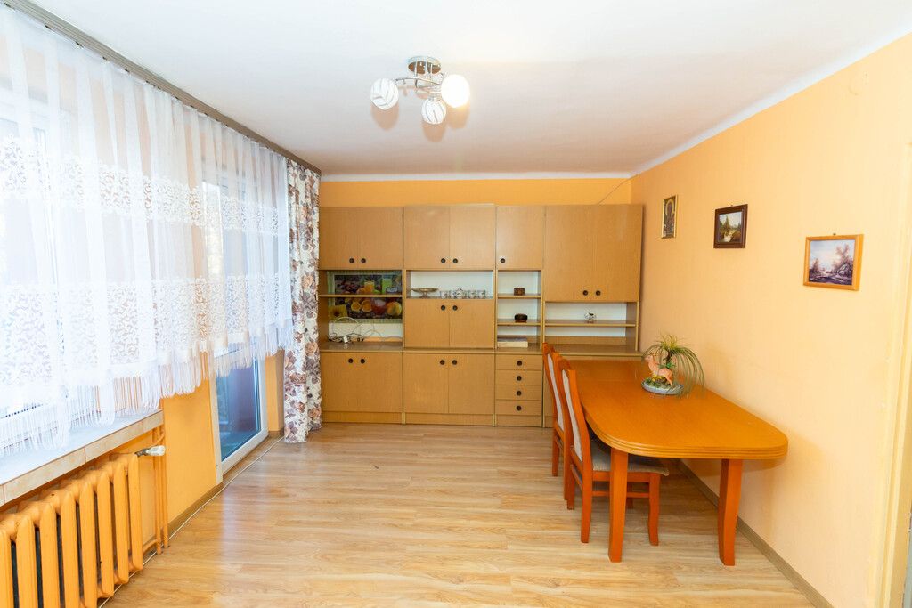 Mieszkanie 2-pokojowe Ostrowiec Świętokrzyski, os. Słoneczne. Zdjęcie 3