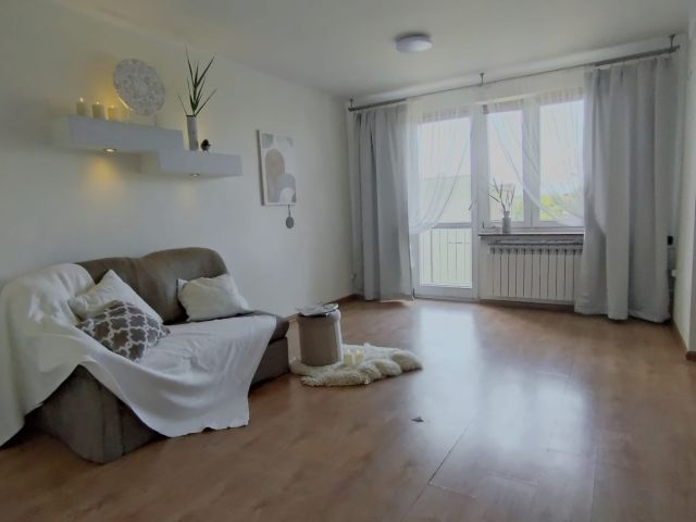 Mieszkanie 3-pokojowe Nowy Sącz Kochanowskiego, ul. Ignacego Paderewskiego. Zdjęcie 1