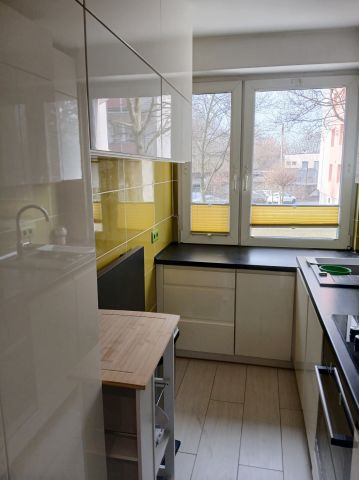 Mieszkanie 3-pokojowe Bytom Śródmieście, ul. Strzelców Bytomskich. Zdjęcie 5