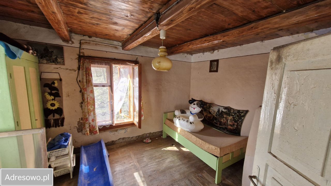 dom wolnostojący, 2 pokoje Lutcza. Zdjęcie 3