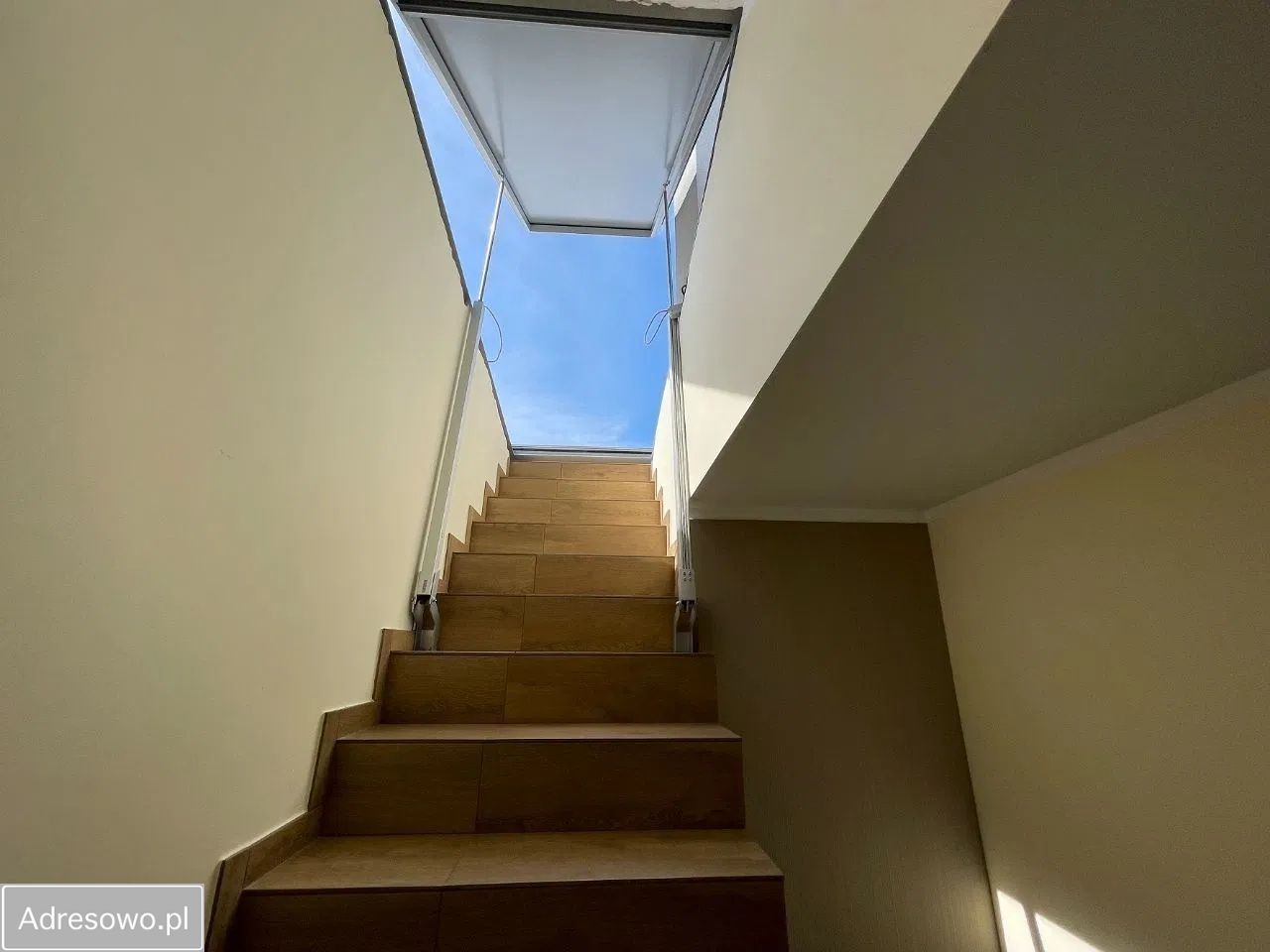 Mieszkanie 3-pokojowe Piastów, ul. Jana Sadowskiego. Zdjęcie 4