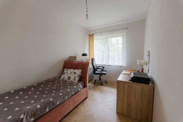 dom wolnostojący, 4 pokoje Izbica. Zdjęcie 17