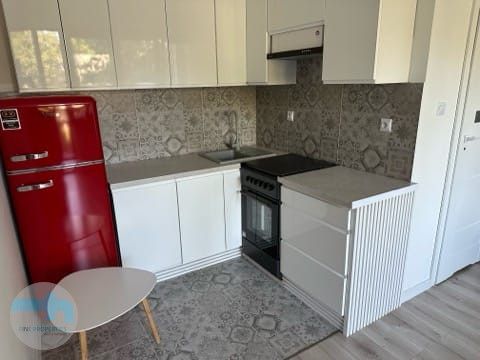 dom wolnostojący, 10 pokoi Jabłonna. Zdjęcie 13