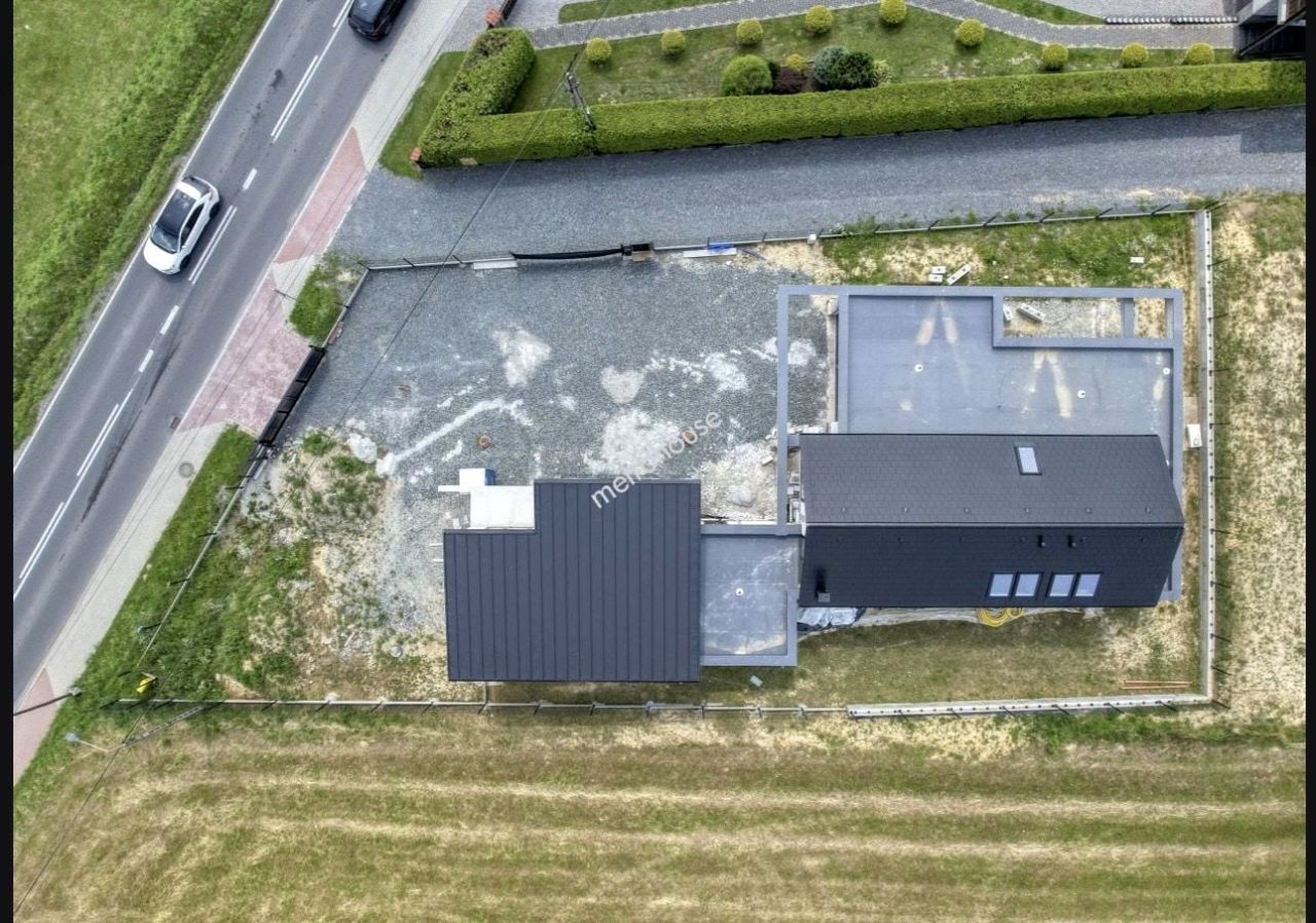 dom wolnostojący, 10 pokoi Pisarzowice, ul. Bielska. Zdjęcie 6