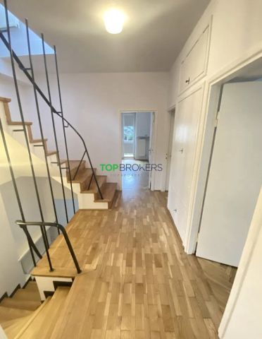 dom szeregowy, 5 pokoi Warszawa Praga-Południe. Zdjęcie 14