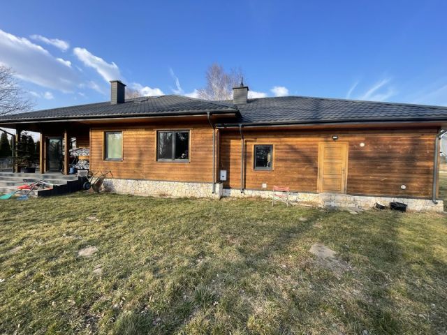 dom wolnostojący Dęba-Kolonia. Zdjęcie 1