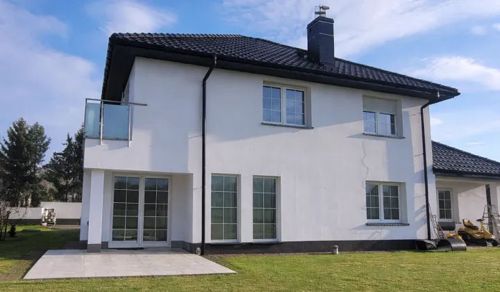 dom wolnostojący, 7 pokoi Ozorowice, ul. Pęgowska