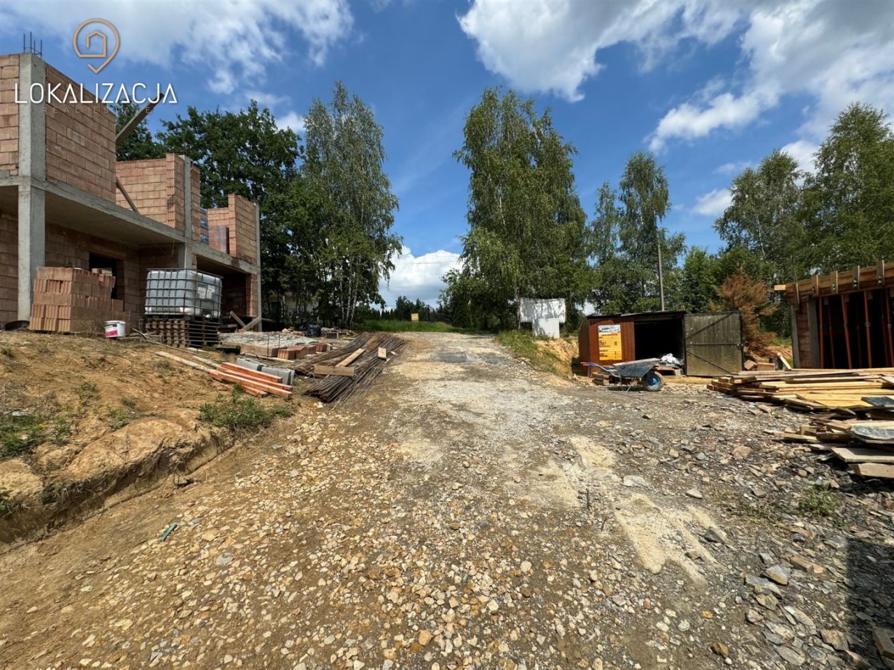 dom wolnostojący, 5 pokoi Włosań. Zdjęcie 3