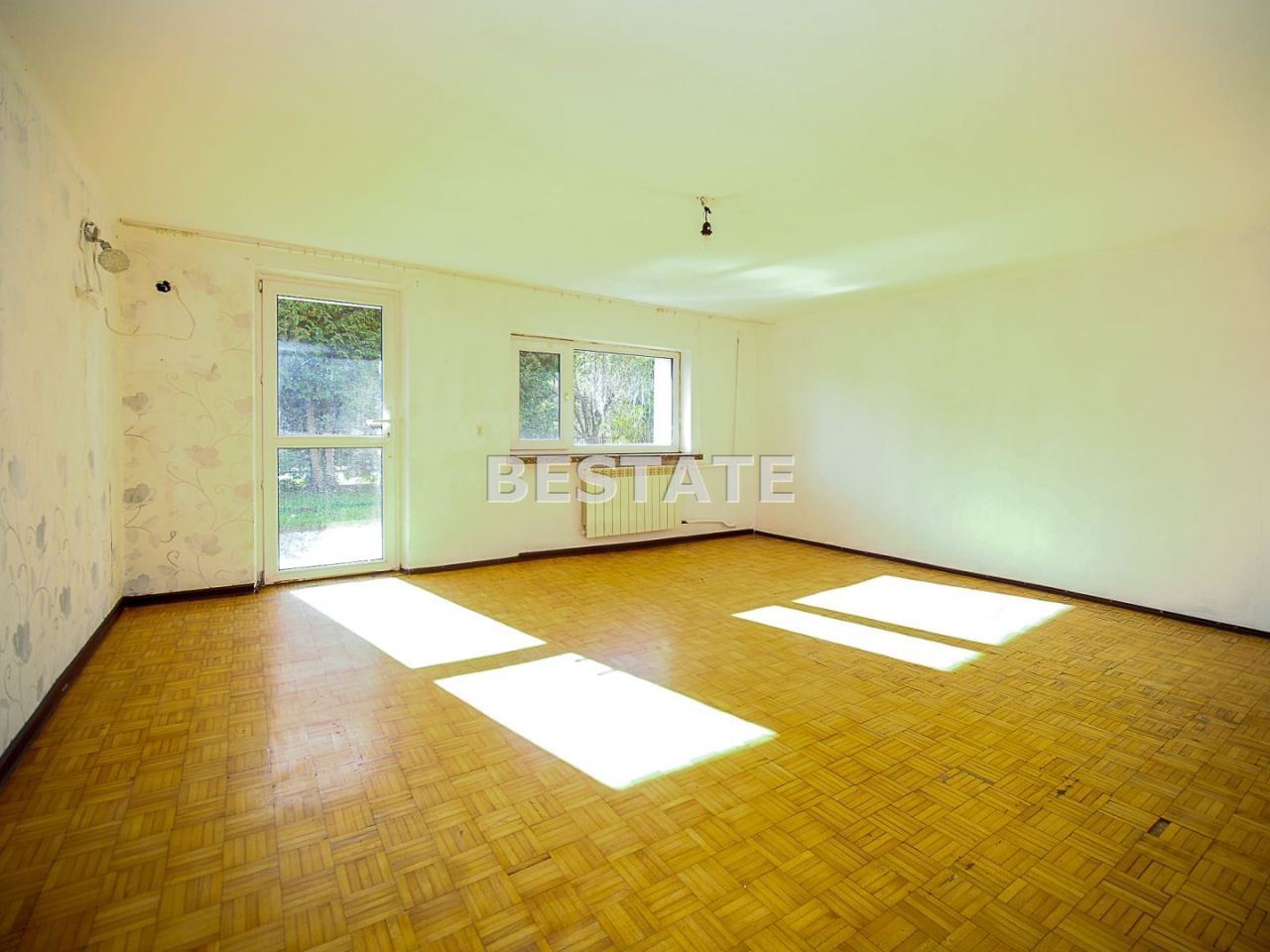 dom wolnostojący, 6 pokoi Radłów. Zdjęcie 10