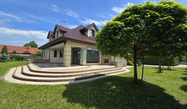 dom wolnostojący, 7 pokoi Kamieniec Wrocławski, ul. Spółdzielcza