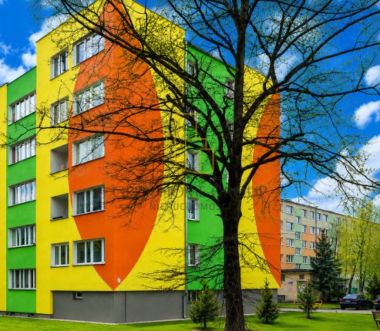 Mieszkanie 3-pokojowe Jelenia Góra Zabobrze, ul. Ludomira Różyckiego. Zdjęcie 1