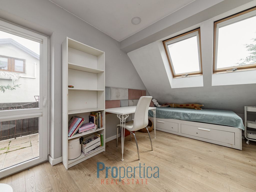 bliźniak, 4 pokoje Zielonka, ul. Prymasa Stefana Wyszyńskiego. Zdjęcie 14