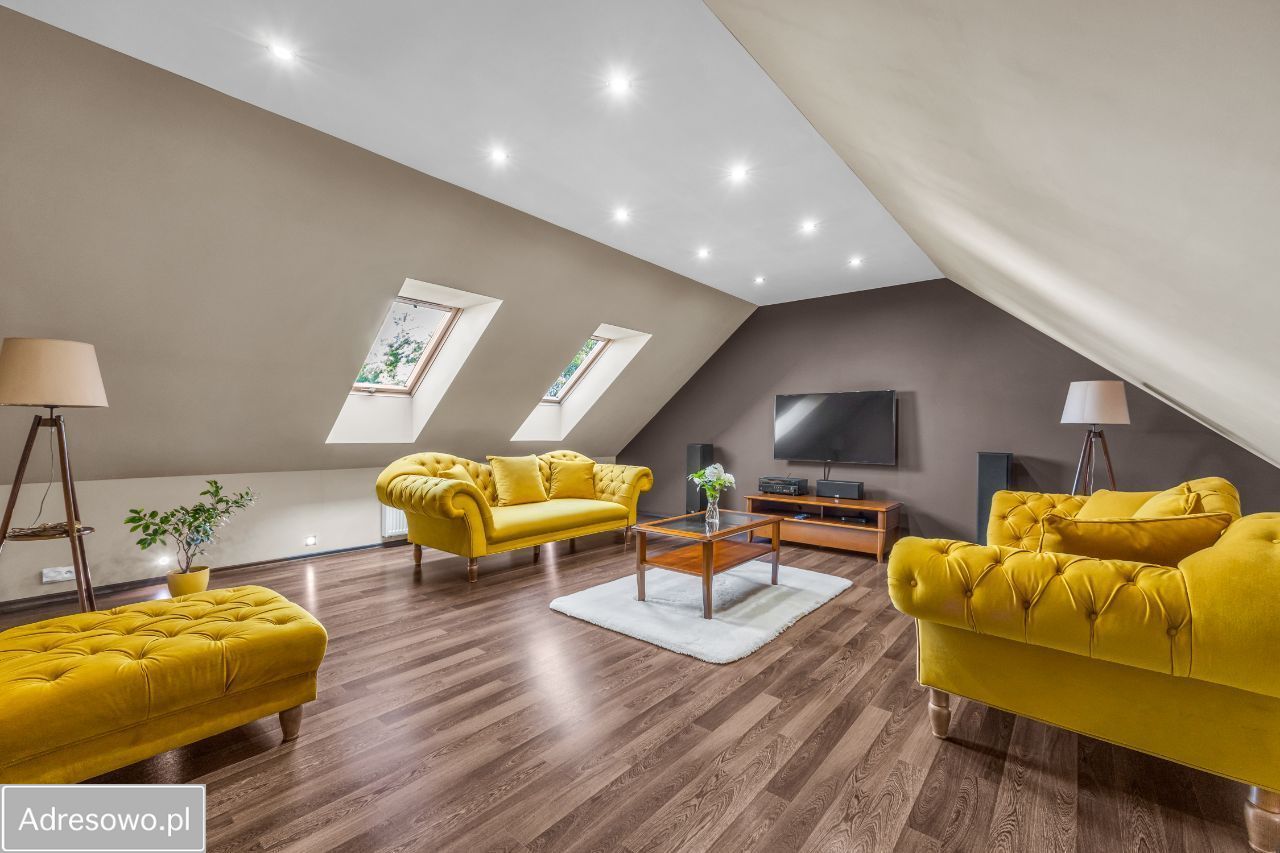 dom wolnostojący, 6 pokoi Bramki, ul. Dworcowa. Zdjęcie 13