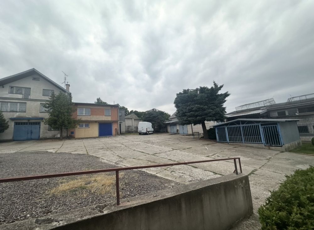 Hala/magazyn Elżbiecin. Zdjęcie 2