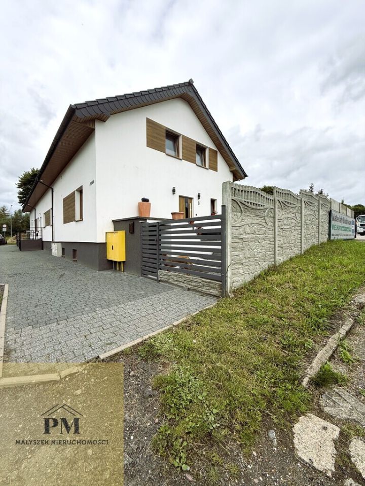 dom szeregowy, 5 pokoi Bobolice, ul. Ogrodowa. Zdjęcie 3